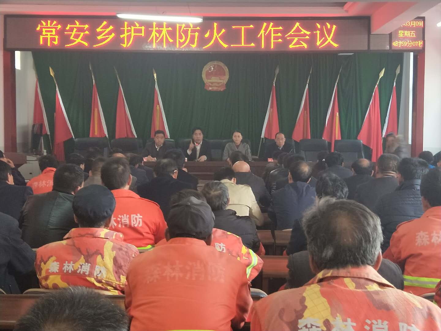 1521186342905021449.jpg 747766895474320516.jpg