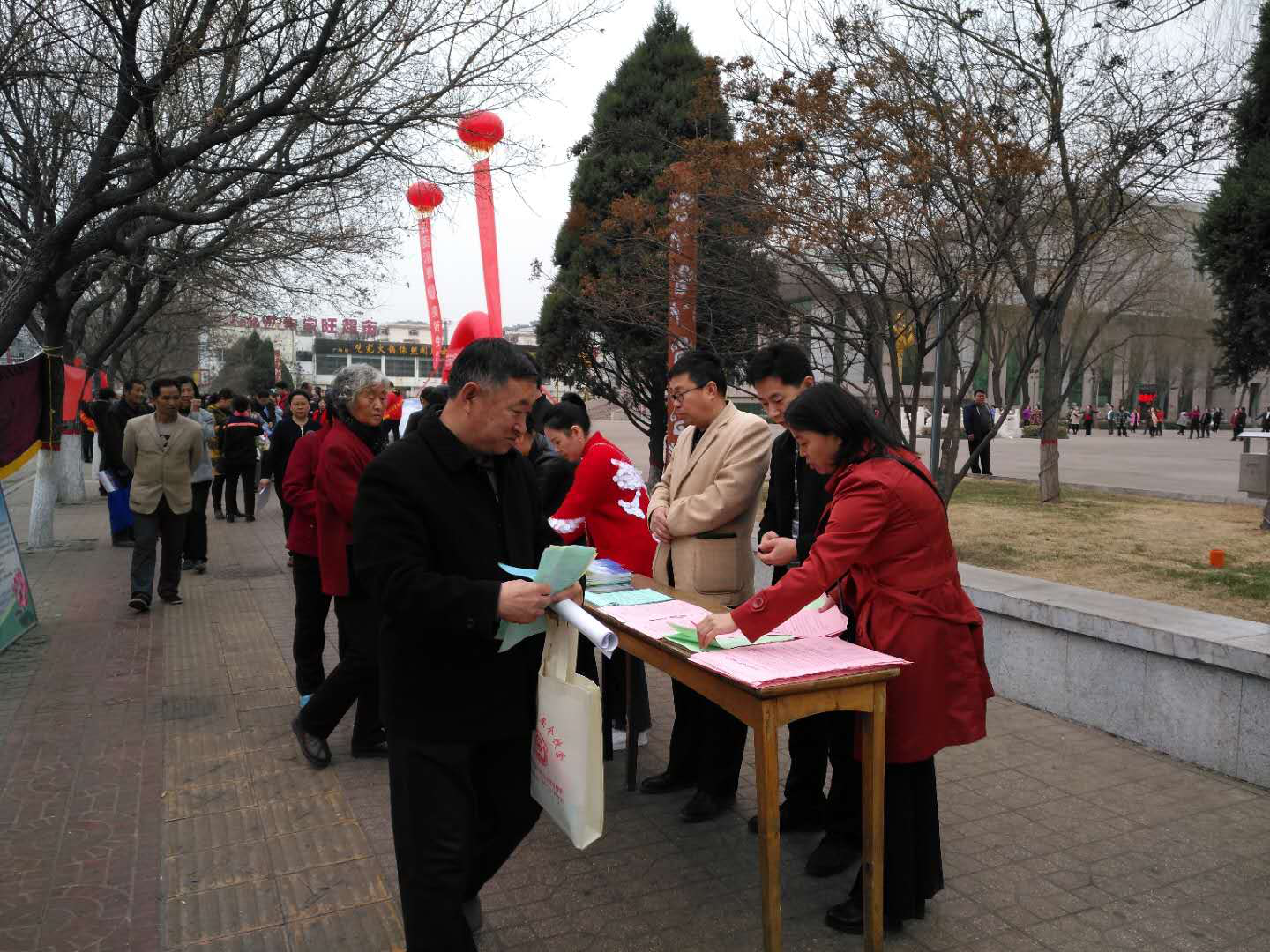 1521426385620013169.png 1521426385620013169.png